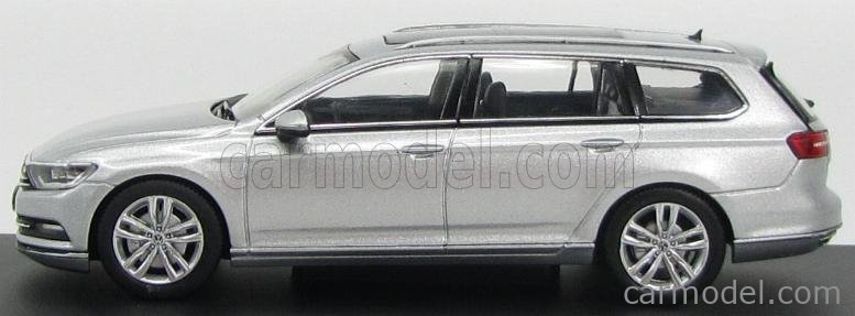 1/64 Diecast car model 2008 Volkswagen Passat R36 Wagon Travel Edition B6 simulation model car